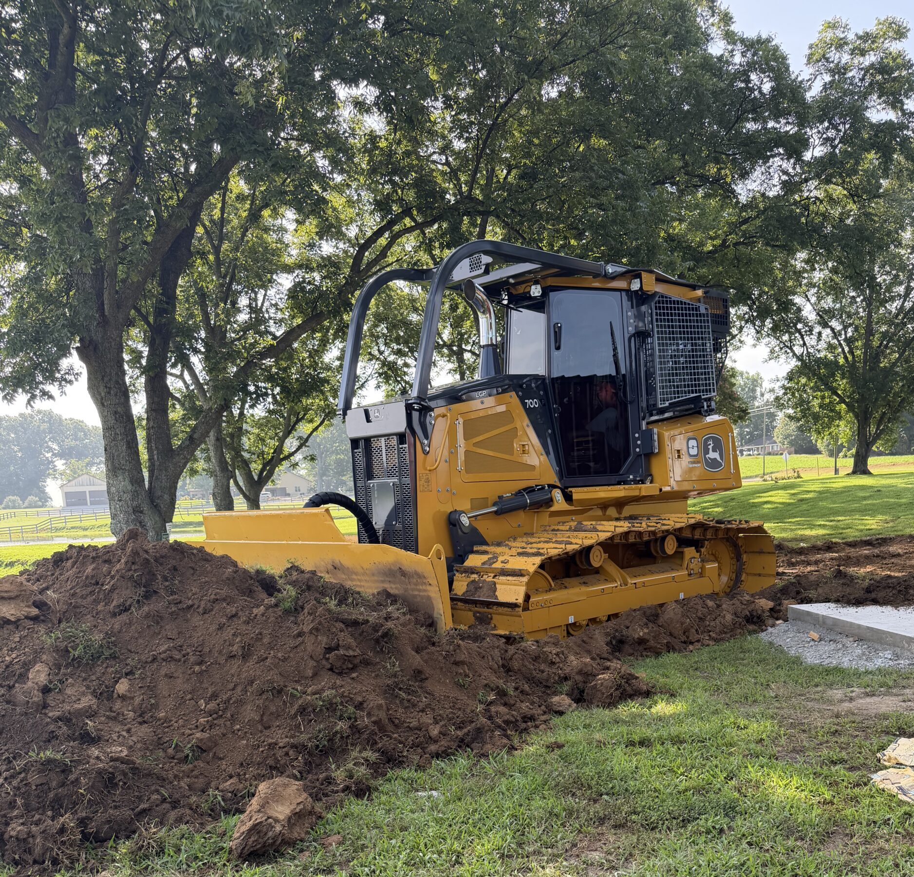 Stribling Land Clearing and Dirtworks LLC serves all of Middle & West Tennessee, NE Arkansas, SE Missouri.