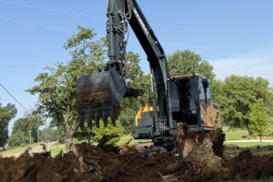 Trackhoe & Dozer work